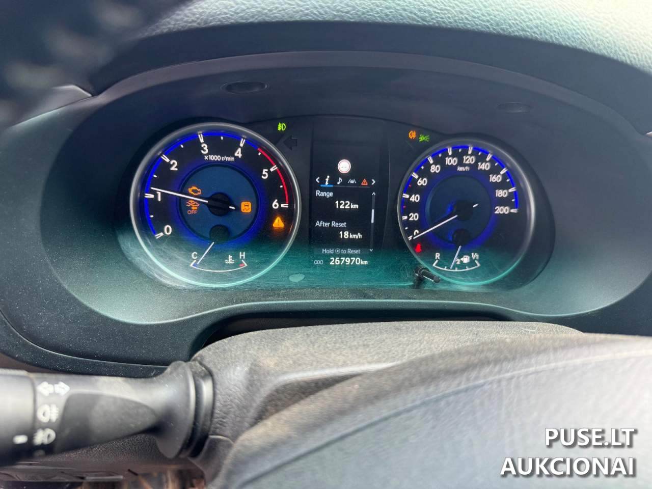 Toyota Hilux Active 2.4-4D 4WD Krovininis automobilis iki 3,5t. 1