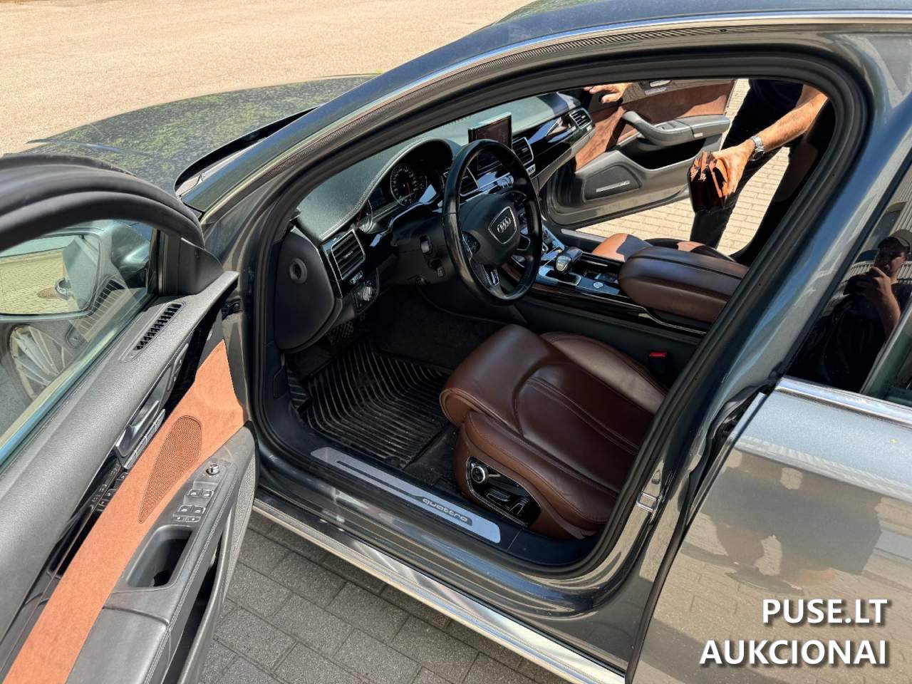 AUDI A8 Lengvasis automobilis 3