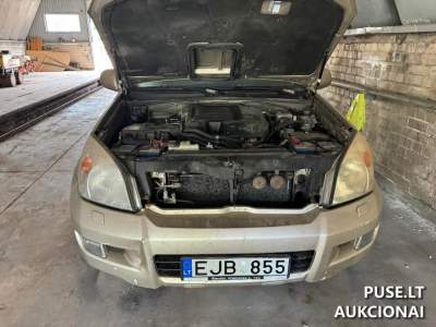 Lengvasis automobilis TOYOTA LAND CRUISER 2007 m. dyzelinas aukcione nuo 2500 Eur Šiauliuose