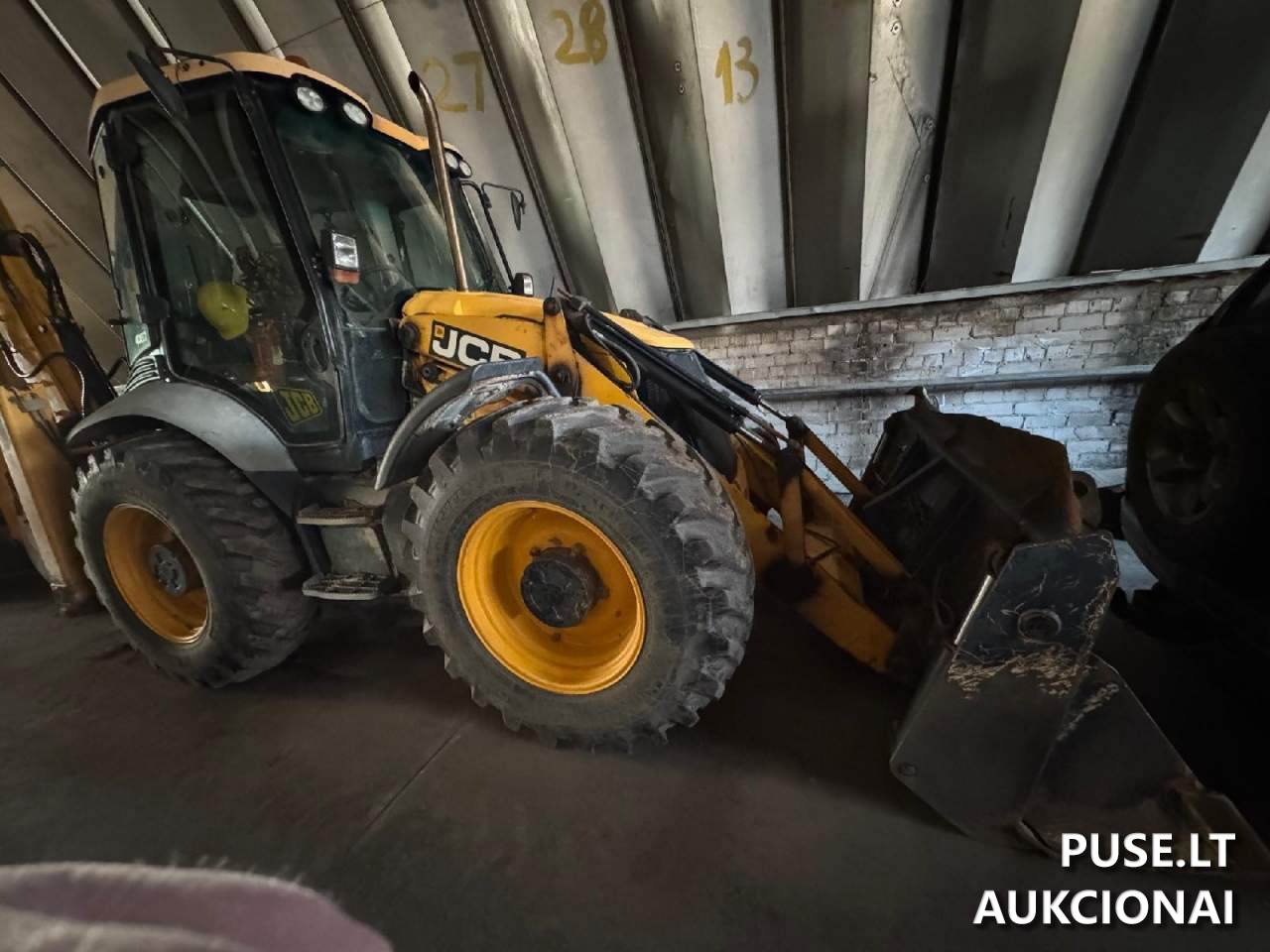 Ratinis ekskavatorius JCB 4CX Nenurodyta 2