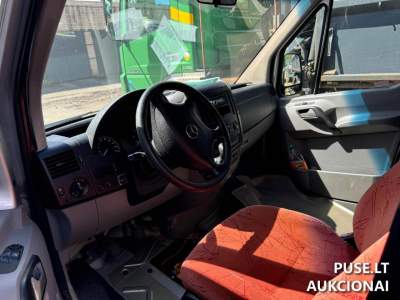 MERCEDES BENZ 315 autobusas aukcionas Šiauliuose, pradinė kaina 3500 EUR