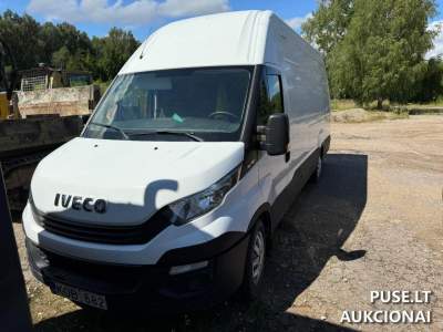 Krovininis automobilis IVECO DAILY 35S15 2018 m. parduodamas aukcione Šiauliuose nuo 8000 EUR