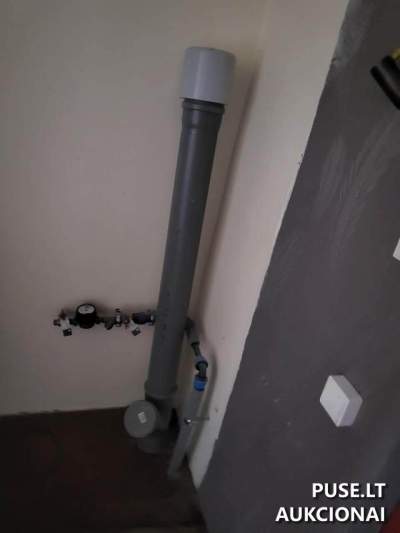 Mažas 15 kv. m butas Vilniuje, Subačiaus g. 106, pradinė kaina 19600 EUR