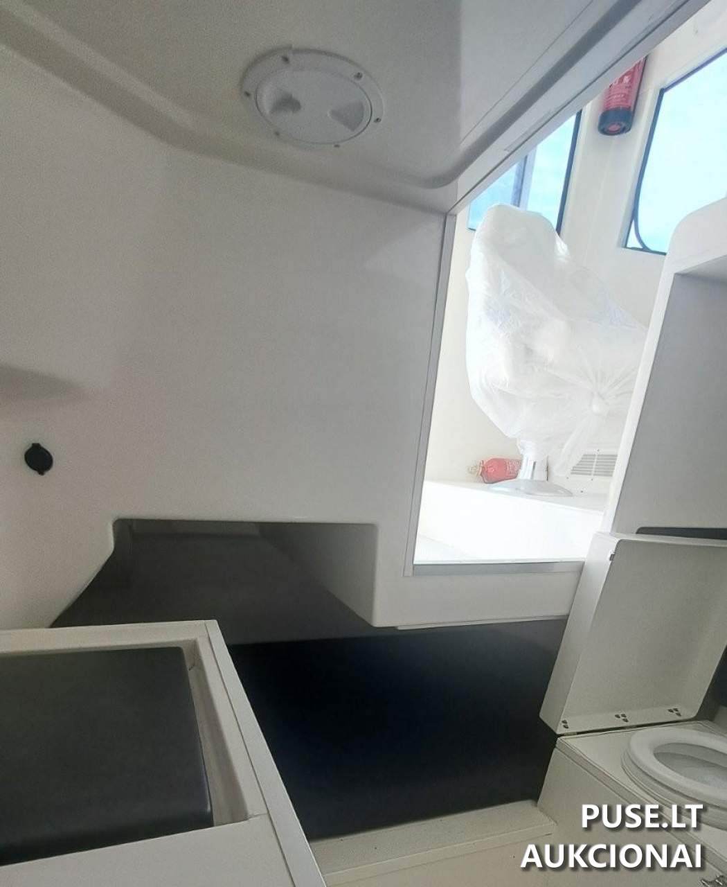 Laivas Fisher 800 LT- NAVAA003F020 Vidaus vandenų laivai ir kiti įrenginiai 8