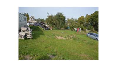 Žemės sklypo dalis Telšių r., Užgirių k., 1/2 dalis aukcione nuo 1656 EUR