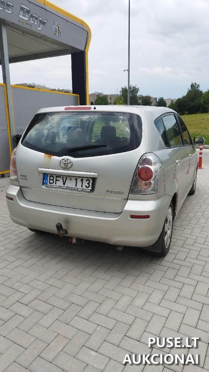 Toyota Corolla Verso Lengvasis automobilis 3