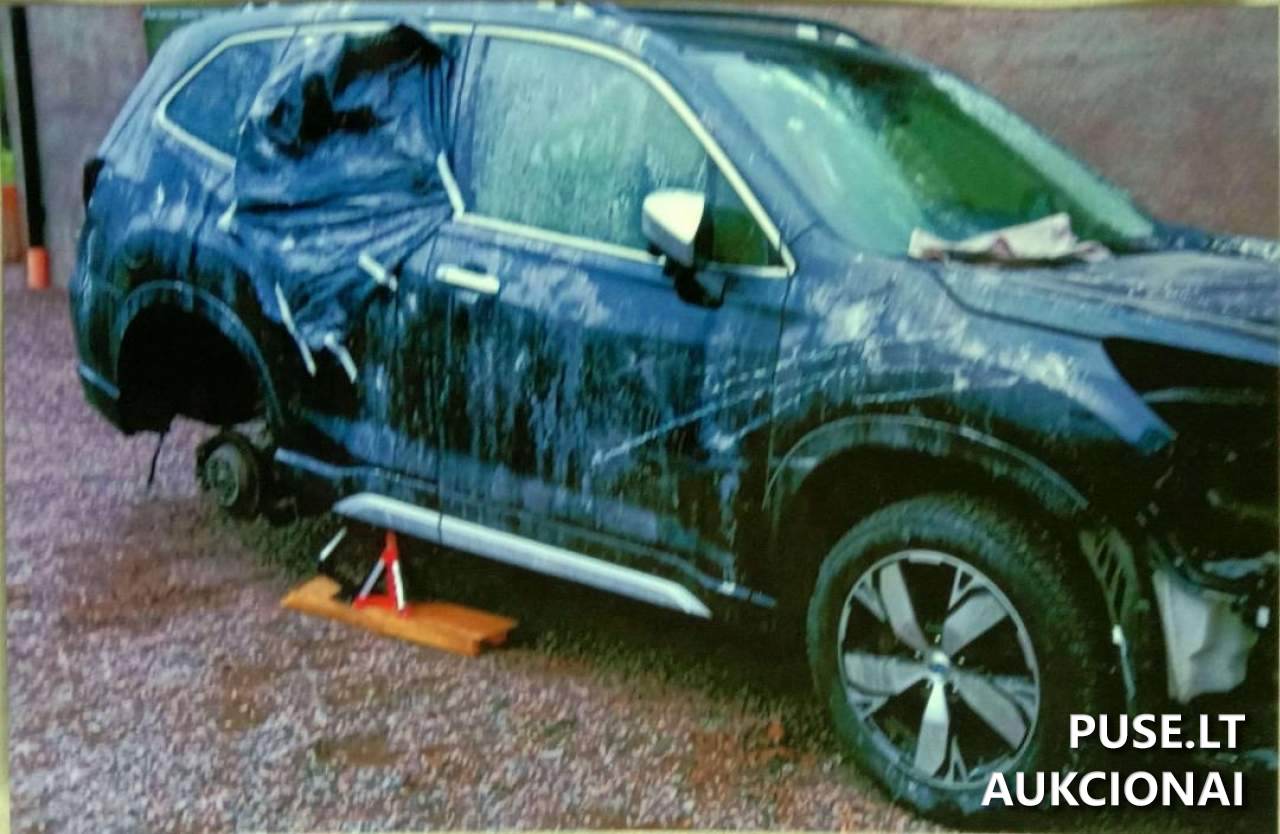 Lengvasis automobilis Subaru Forester Keleivinis automobilis 4