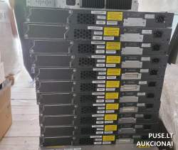 Kompiuterių programinė ir techninė įranga - Komutavimo įrenginiai Cisco WS-C2960X-24PD-L, 13 vnt