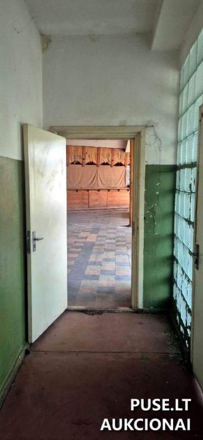 Prekybos centro dalis 85/100 Ignalinos rajone, Vidiškių kaime, pradinė kaina 51005 EUR