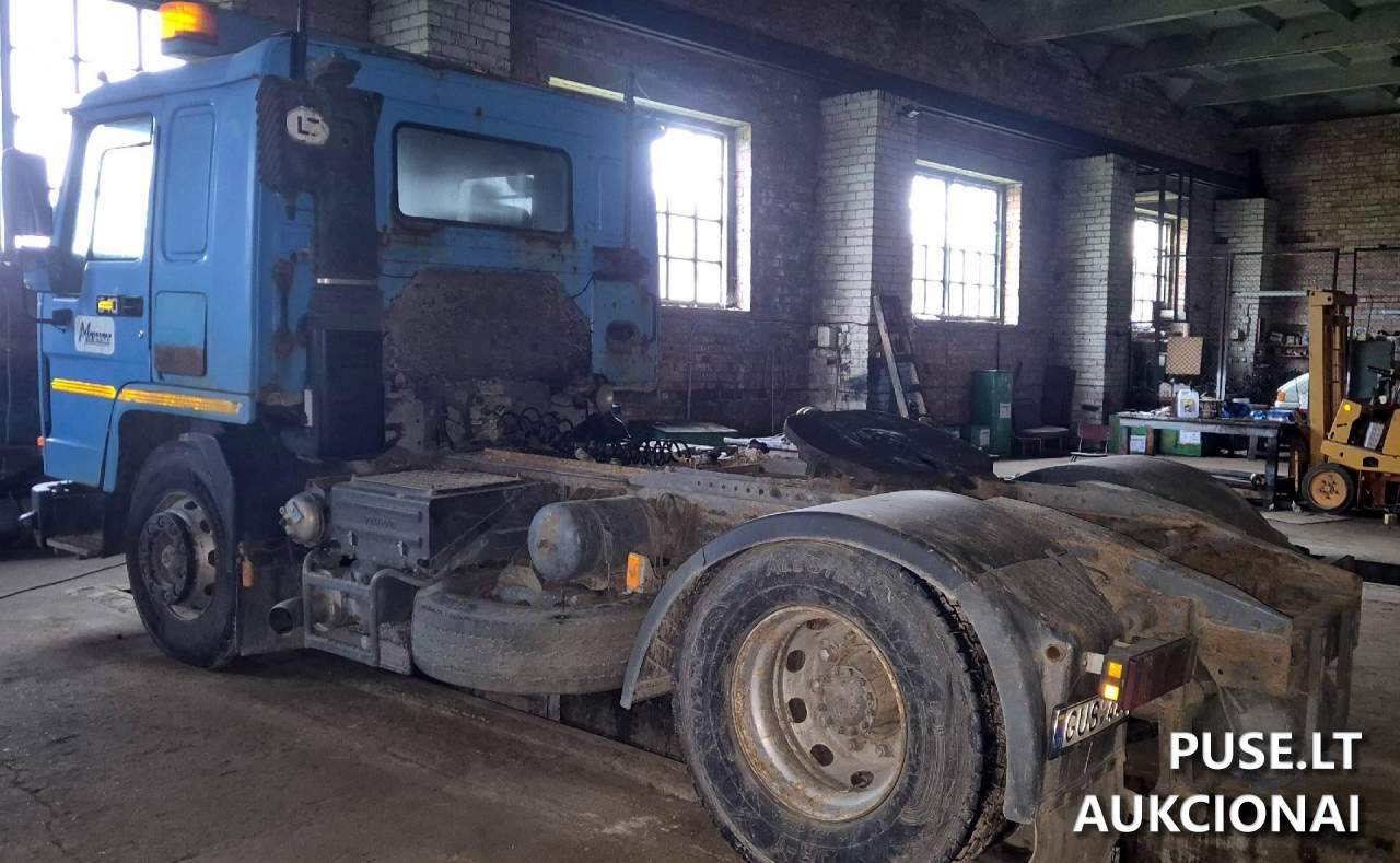 Automobilinis vilkikas VOLVO FL12 Balninis vilkikas 5