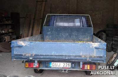 Krovininis automobilis VW T4 Doka 1999 m. parduodamas aukcione nuo 3600 EUR