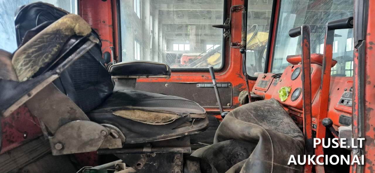 Buldozeris DT75 Neklasifikuota 5