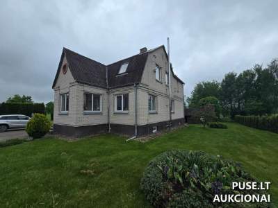 Administracinis pastatas Ukmergės r. sav. Liaušių k. Liepų g. 7 parduodamas aukcione, kaina 25700 EUR