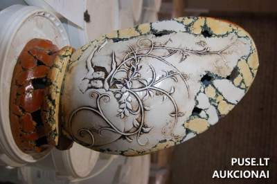 Autorinis meninis šviestuvas "Malonumų sodas" aukcione nuo 114 EUR Klaipėdoje