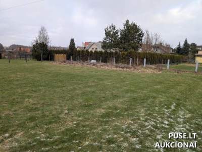 Valstybinės žemės sklypo aukcionas Plungės mieste, pradinė kaina 1151 EUR