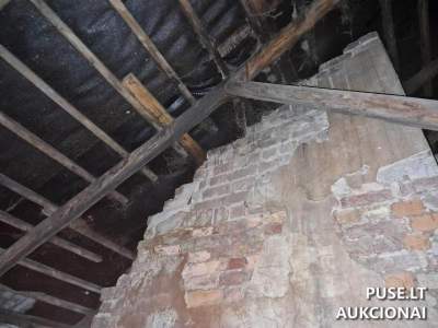 Pusiau įrengta palėpės patalpa 36.79 kv.m Kapsų g. 8 Vilniuje – pradinė kaina 6593 EUR