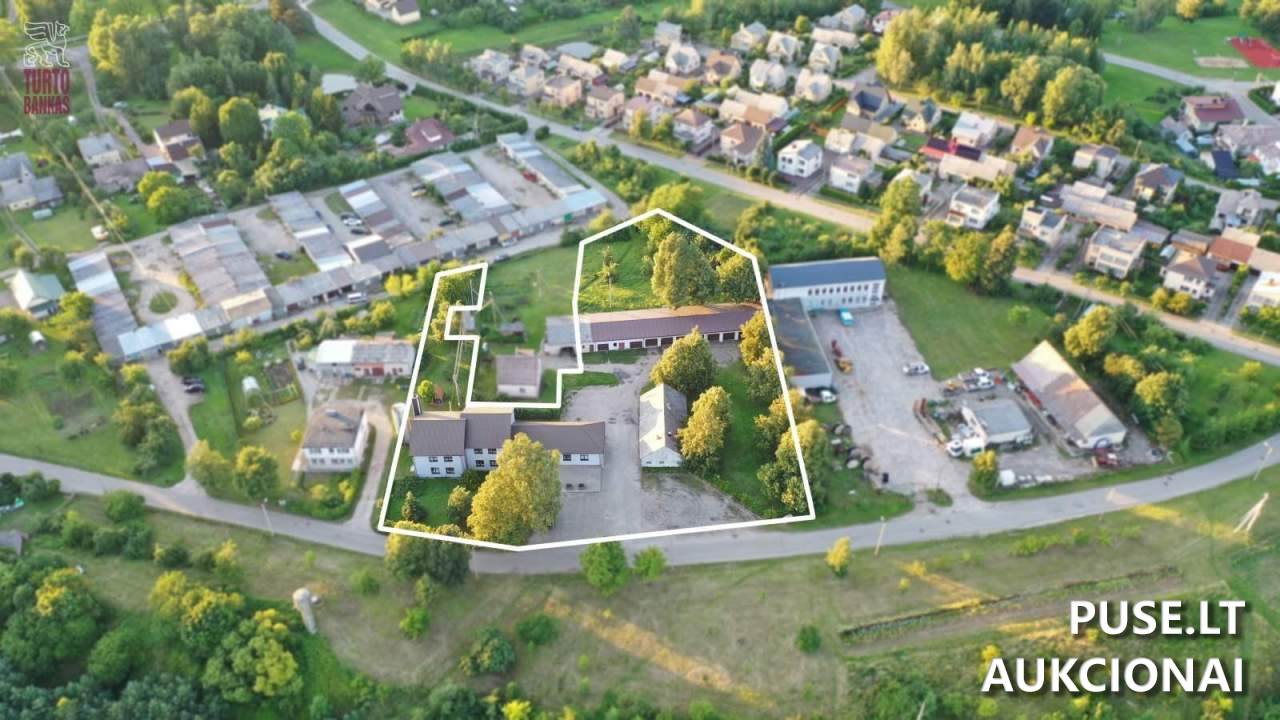 Administracinis su įrengtu gyvenamuoju butu Pastatai Taikos g. 5, 86150 Kelmė, Lithuania 2