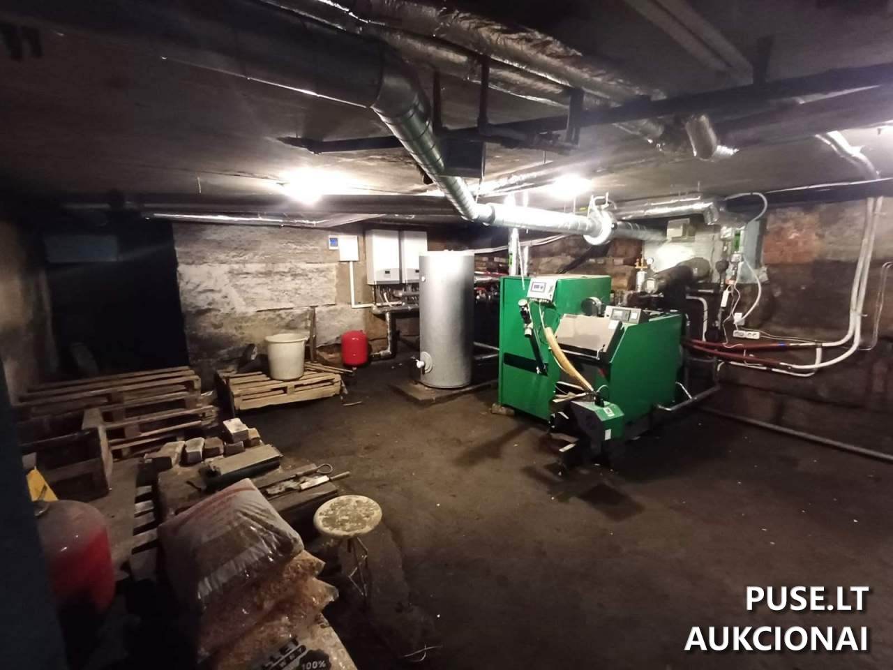 Administracinis su įrengtu gyvenamuoju butu Pastatai Taikos g. 5, 86150 Kelmė, Lithuania 5