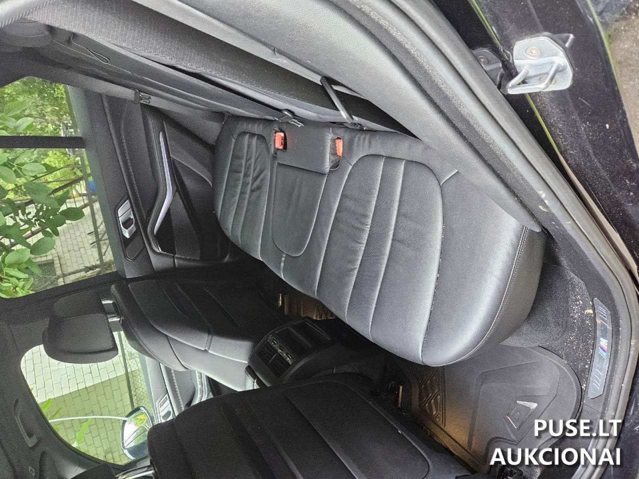 Keleivinis automobilis (visureigis)BMW  X5 xDrive30d Keleivinis automobilis 8