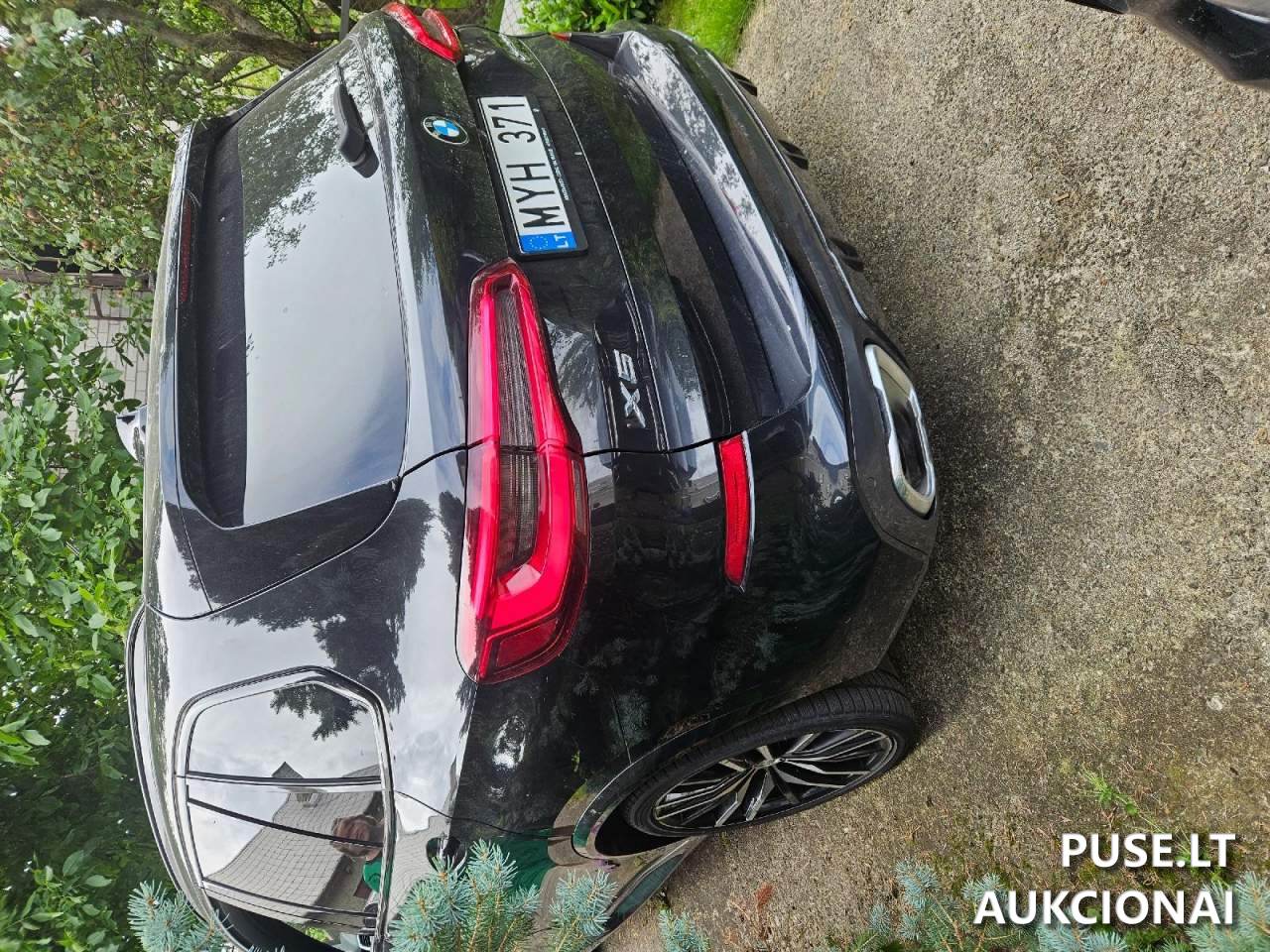 Keleivinis automobilis (visureigis)BMW  X5 xDrive30d Keleivinis automobilis 13