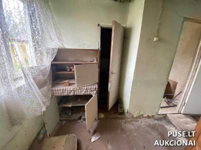 Patalpos Lazdijų rajone, Būdviečio k., Liepų g. 1-1, pradinė kaina 3700 EUR, pakartotinis aukcionas