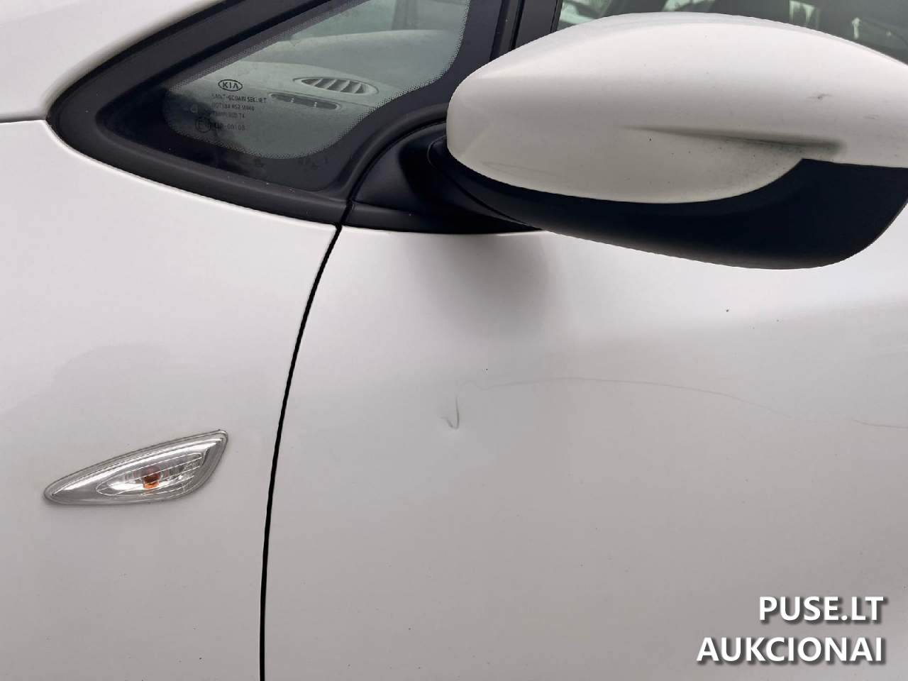 KIA CEED JD Keleivinis automobilis 9