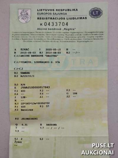 2010 m. Yamaha XJ6 motociklas aukcione su pradine 3000 EUR kaina