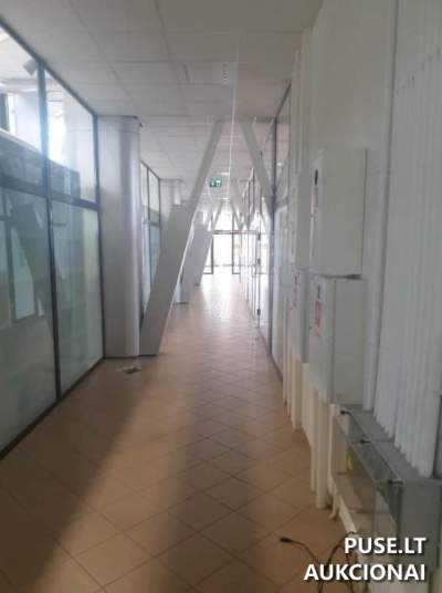 Nuomojamas 739 kv. m administracinis pastatas Vilniuje, Laisvės pr. 28, pradinė nuomos kaina 0 EUR