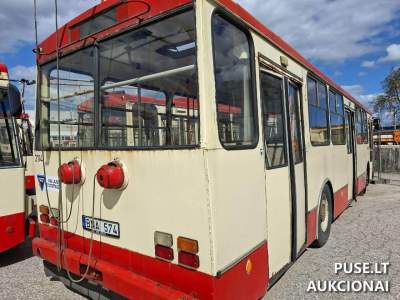 Škoda 14 TR autobusas viešajame aukcione Vilniaus regione pradine kaina 1807 EUR