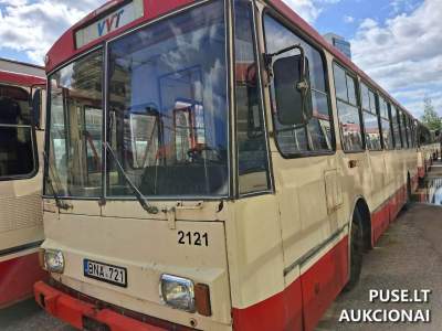 Lengvasis transportas Škoda 14 TR 11 aukcione Vilniuje pradinė kaina 1739 EUR