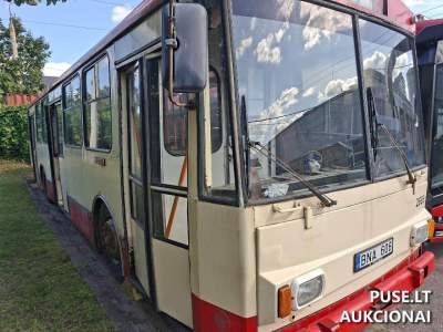 Individualus transporto priemonės aukcionas: Škoda 14 TR 13 2606 už 1790 EUR