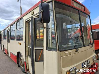 Automobilis Škoda 14 TR 13 parduodamas aukcione 1790 EUR