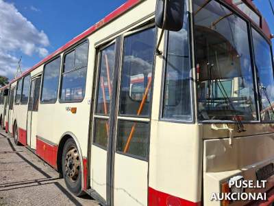 Transporto priemonė Škoda 14 TR 02 aukcione Vilniuje nuo 1824 EUR