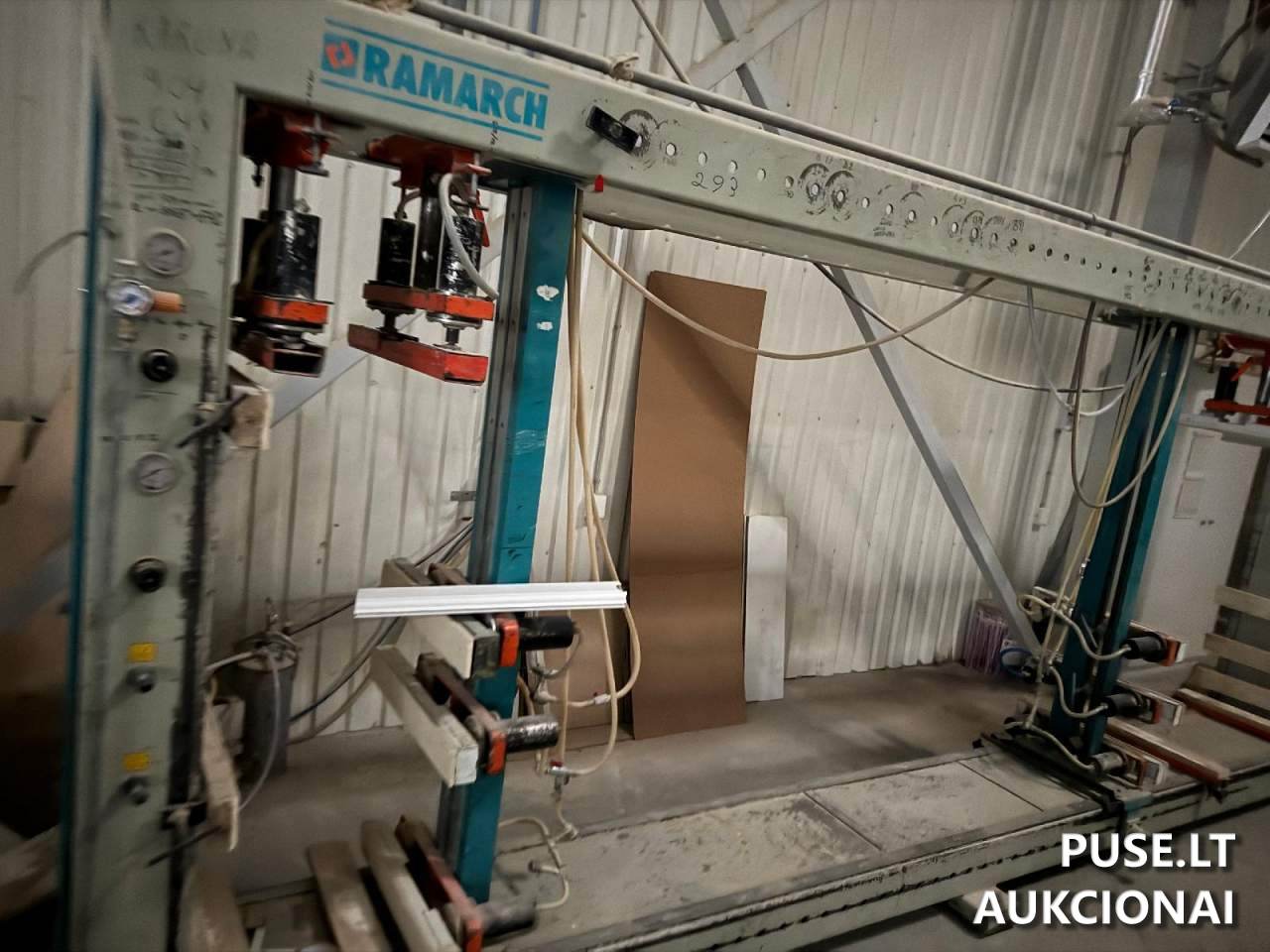 Ilgalaikis turtas (staklės, įrengimai, įrankiai, saulės elektrinė moduliai, kompiuteriai ir kt.) Kitas turtas 3