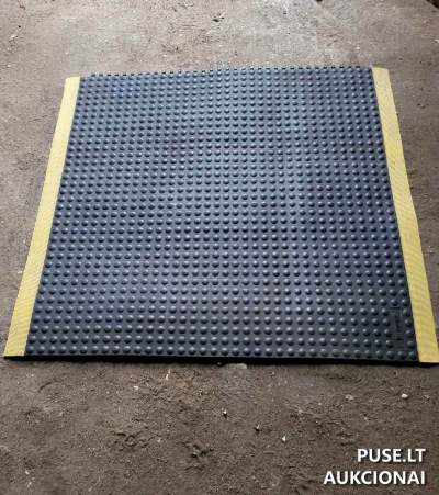 Ergonominių dirbtuvių kilimėlių rinkinys 6 vnt. Kauno oro uoste pradinė kaina 60 EUR