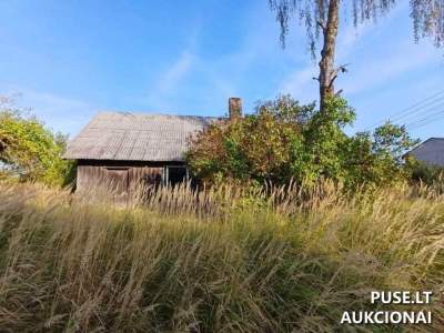 Bendra nuosavybės dalis gyvenamajame name Šiaulių rajone, Pakumulšių kaime, pradinė kaina 1262 EUR