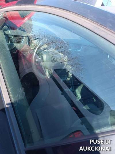 Parduodamas 2016 m. dyzelinis automobilis SKODA OCTAVIA Panevėžio rajone pradinė kaina 5183 EUR