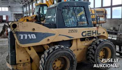 Kompaktiškas krautuvas GEHL SL7710 aukcione nuo 12750 EUR - Nemokumo administratoriaus varžytynės