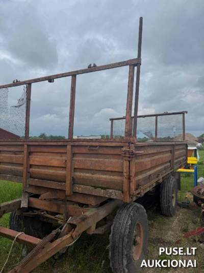 2PTS4 modelio traktoriaus savivartė priekaba Kauno rajone pradinė kaina 600 EUR