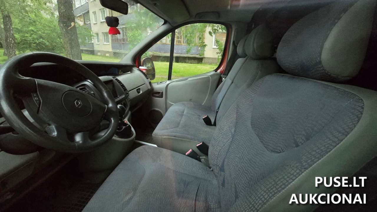 RENAULT TRAFIC Krovininis automobilis iki 3,5t. 3