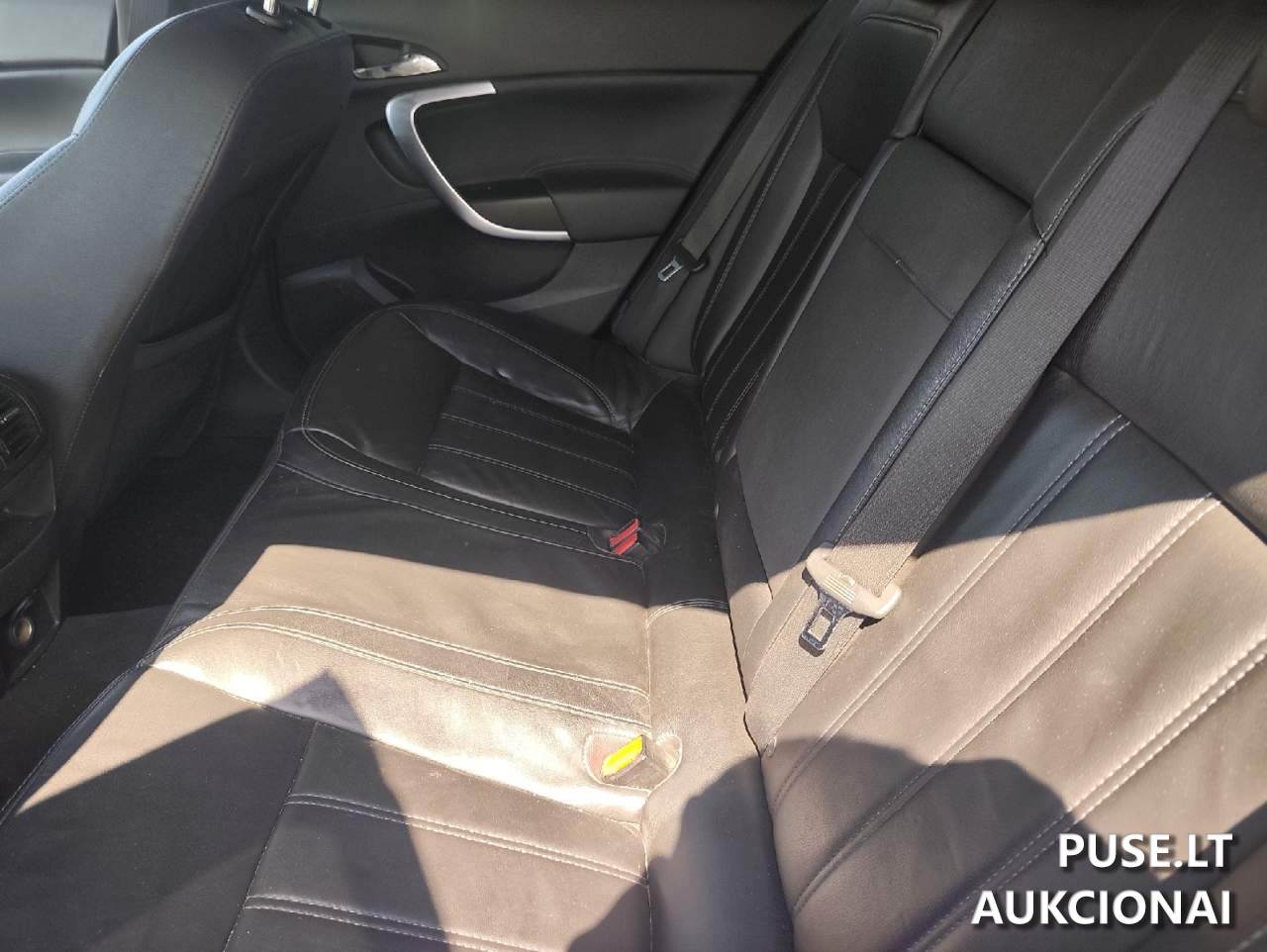 Opel Insignia Lengvasis automobilis 6
