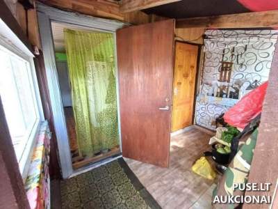 Gyvenamasis namas su ūkiniais pastatais Kelmės r. sav., Aunuvėnuose, 4640 EUR pradinė kaina