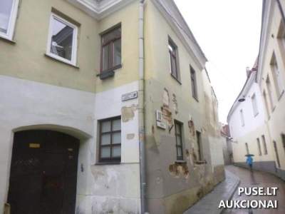 Negyvenamosios patalpos Vilniaus Senamiestyje, S. Skapo g. 10, pradinė kaina 2400 EUR