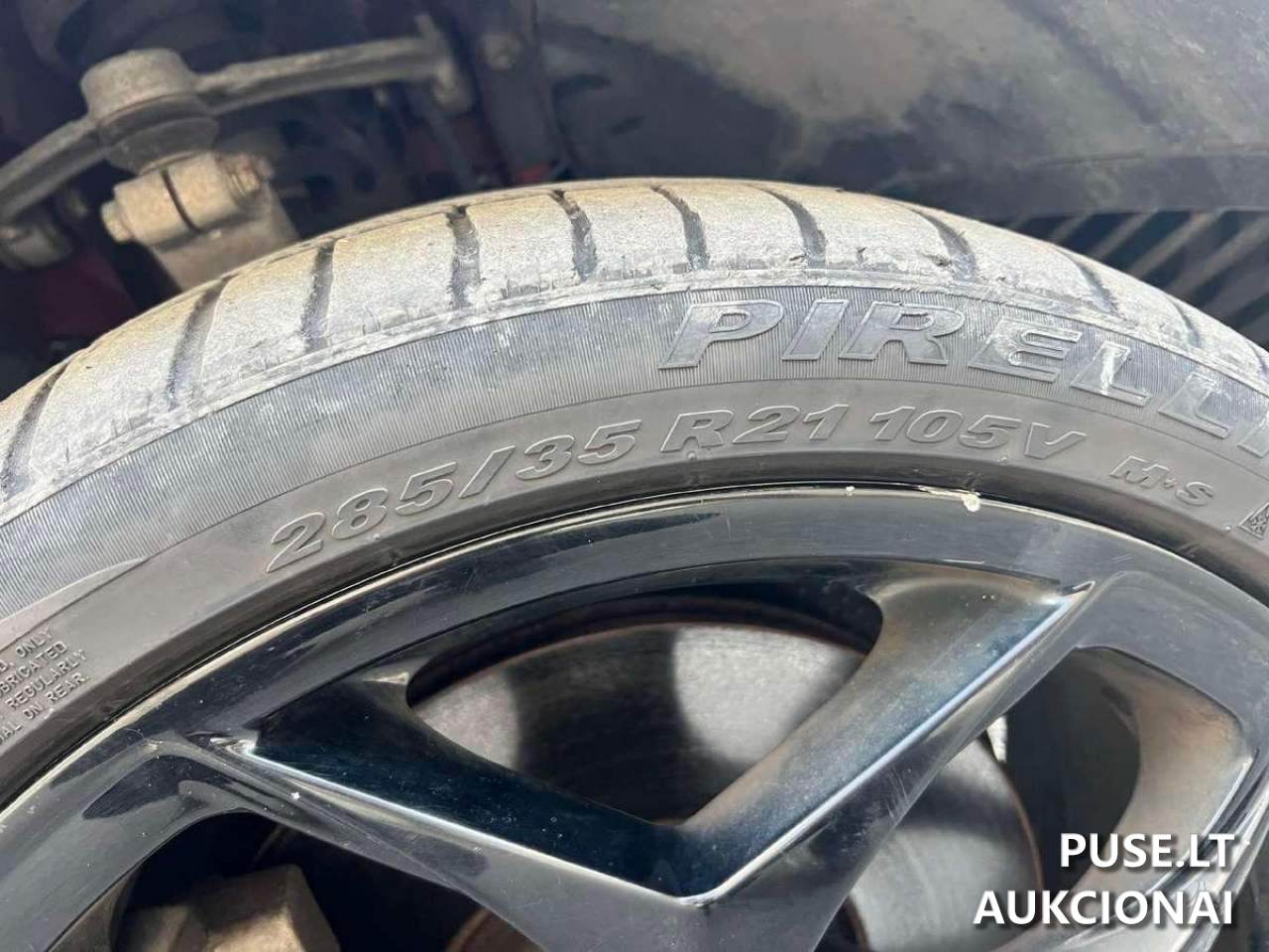 BMW X6 xDrive50i Keleivinis automobilis 1
