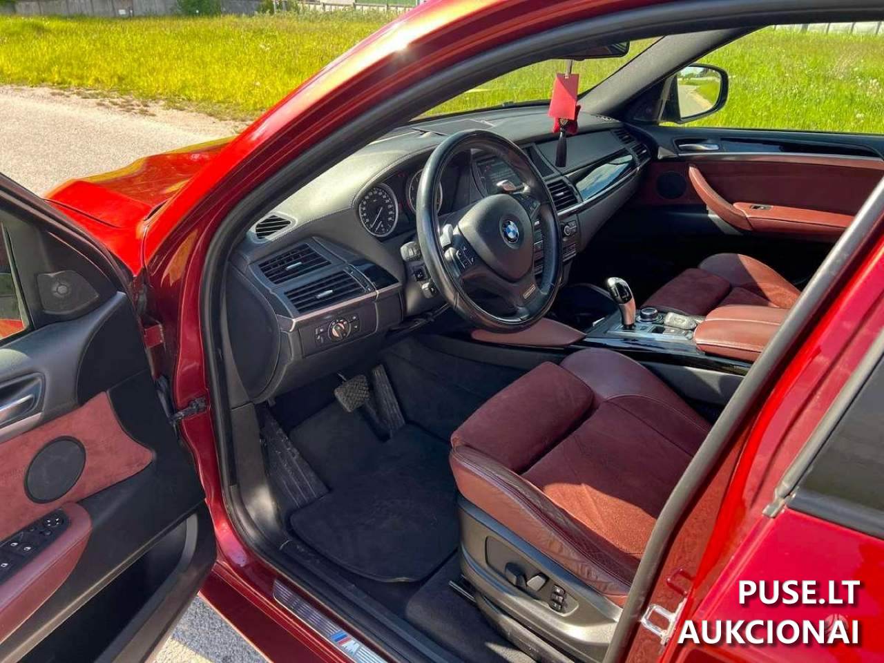 BMW X6 xDrive50i Keleivinis automobilis 6