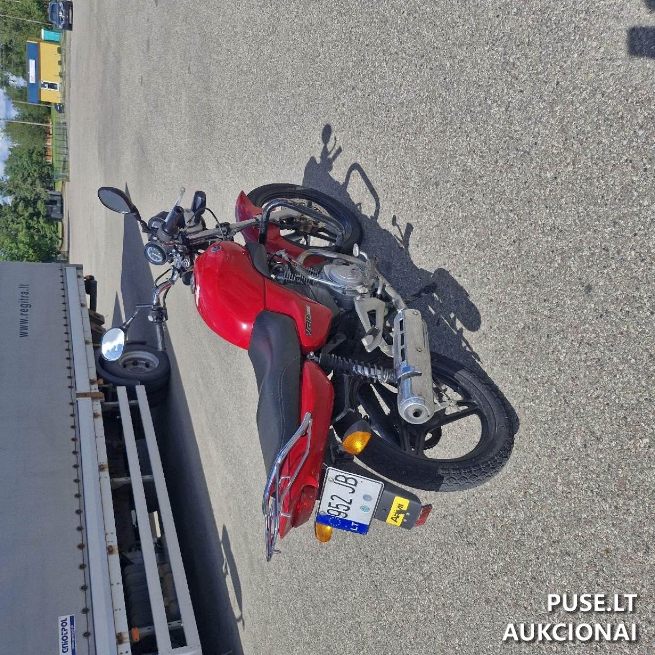 Yamaha YBR125, 2006 m., 952JB Motociklas 4