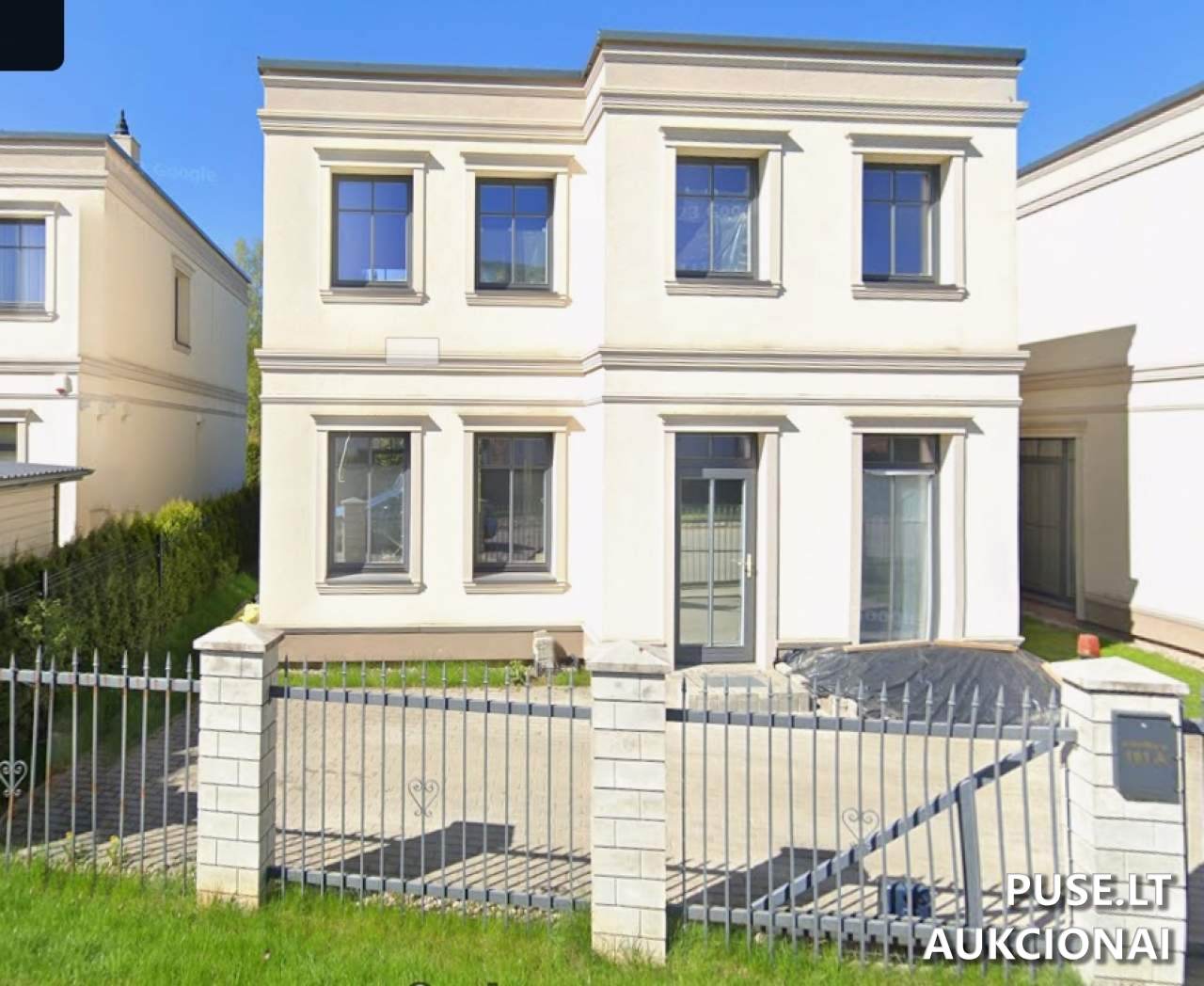 Vienbutis gyvenamasis namas Pastatai Gvazdikų g. 161A, 10240 Vilnius, Lithuania 1