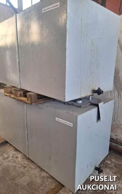 Juodojo metalo laužo aukcionas Klaipėdoje, pradinė kaina 22500 EUR, 100 tonų