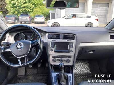 Parduodamas VW Golf 2015 Kaina 4500 EUR - Benzininis Automobilis Aukcione Kaune