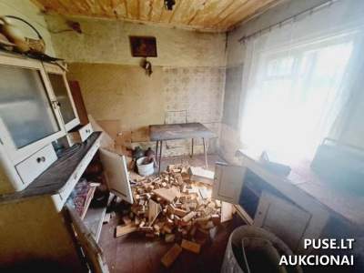 Parduodama 1/2 dalis gyvenamojo namo Zarasuose, Šaltupės g. 55, su 0.3216 ha žemės sklypu, pradinė kaina 11300 EUR